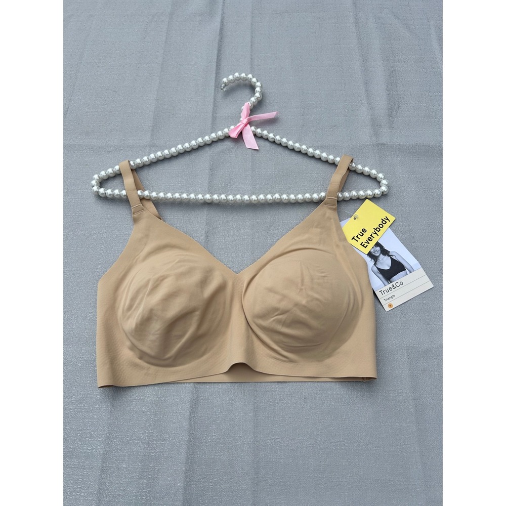 True & Co Women Triangle Bra M Beige Nude True Everybody Wirefree Removable Pads